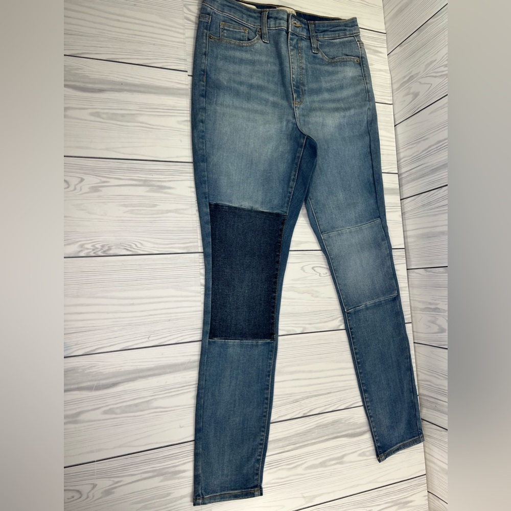 Universal Thread Blue Jeans